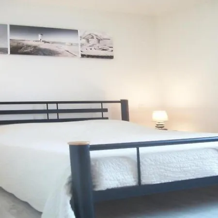 House Mi Chemin Plage Et Commerces - Maison De Vacances De Type 4 // 4 Personnes Brétignolles-sur-Mer